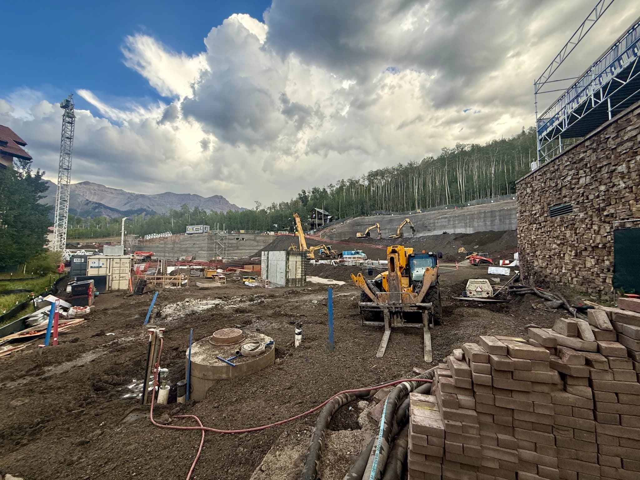 Ridgway Judge Blocks MTN Lodge From Housing Four Seasons Workers