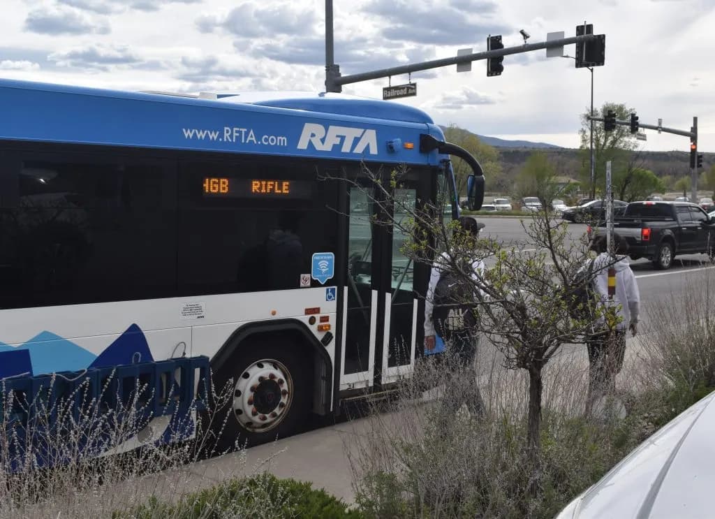Rifle Council Votes to Keep Hogback Bus Running Through 2029