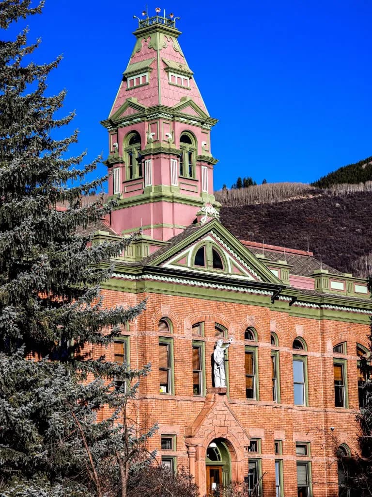 Aspen Housing Authority Debates Background Checks