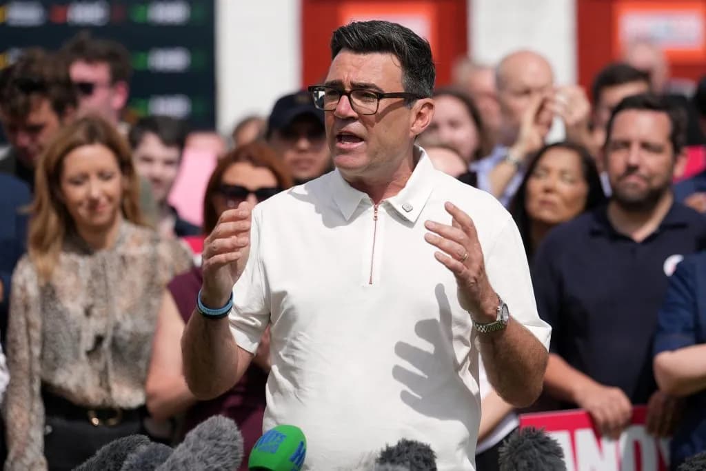 Andy Burnham Wins Makerfield Seat to Challenge Keir Starmer