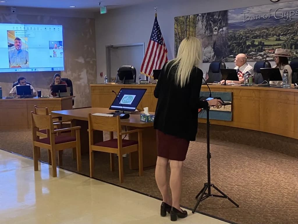 Gypsum Welcomes New Mayor Scott Green After 28 Year Tenure