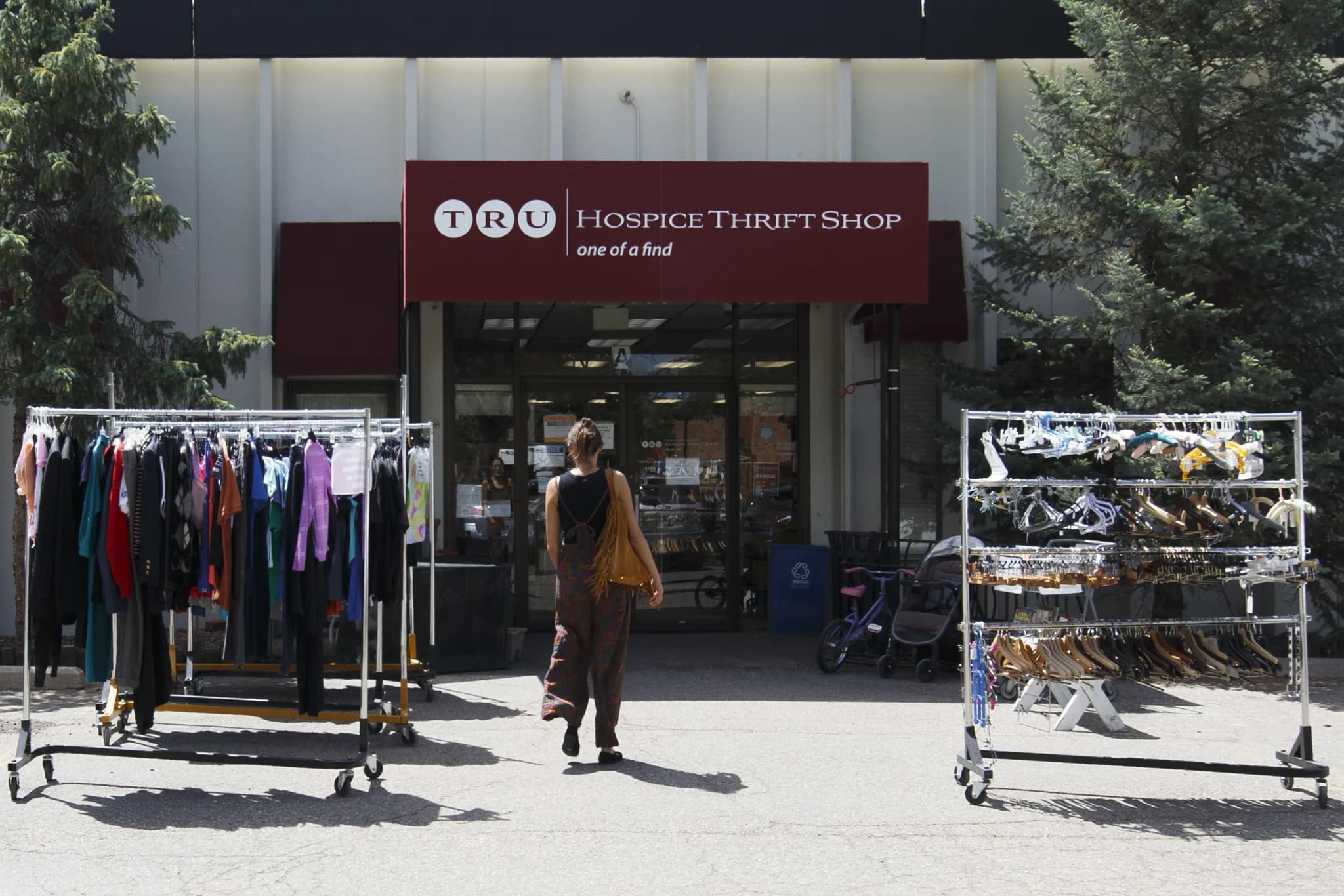 Boulder Thrift Store Owner Loses Money to Keep Prices Low