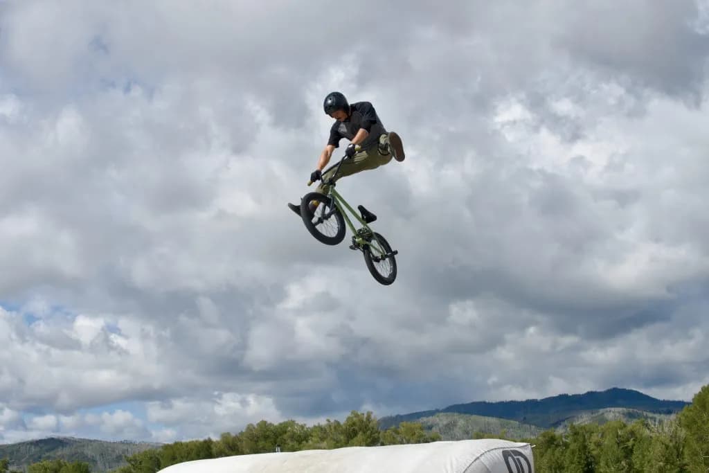 Steamboat Students Watch Pro BMX Riders Fight Bullying