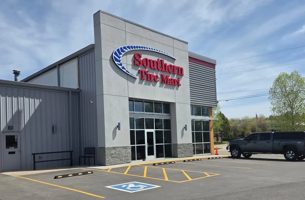 Southern Tire Mart Opens in Craig with Community Focus