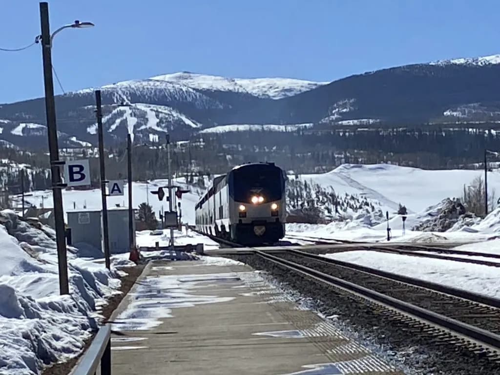 Rail Advocates Push Dedicated Ski Train to Solve I-70 Bottleneck