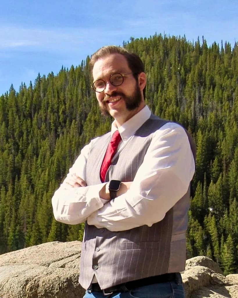 Former homicide prosecutor Chris Ryan runs for Eagle County coroner