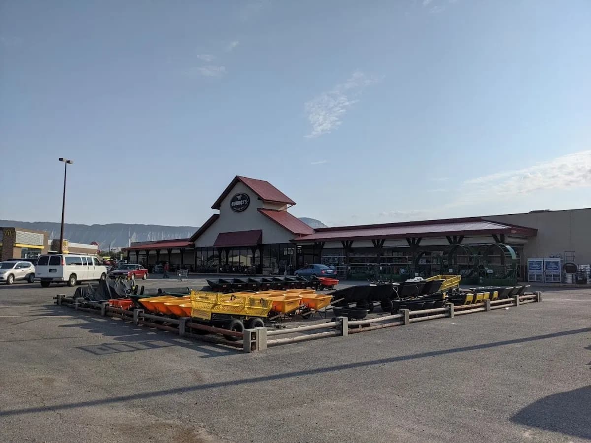 Murdoch's Ranch & Home Supply