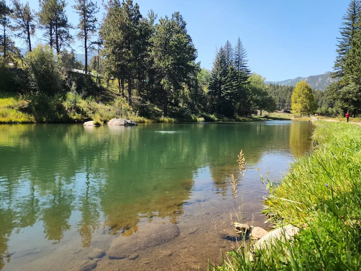 Fishing, Trails and Outdoors abound around this cozy reatreat