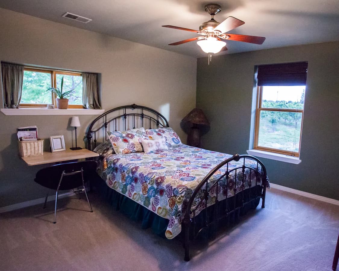Bearfoot Bed & Breakfast photo 2