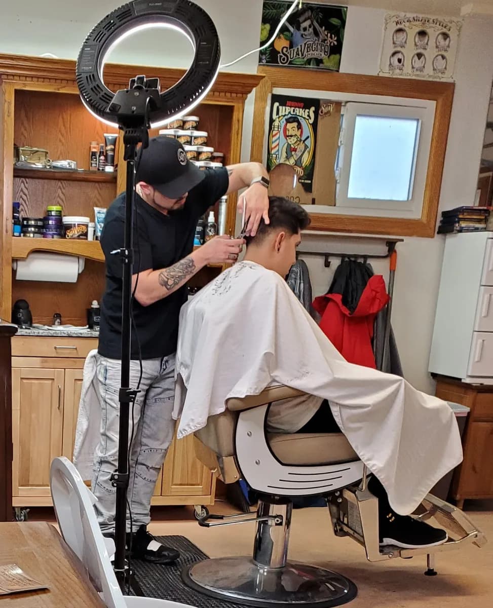 1st Class Barbershop photo 2
