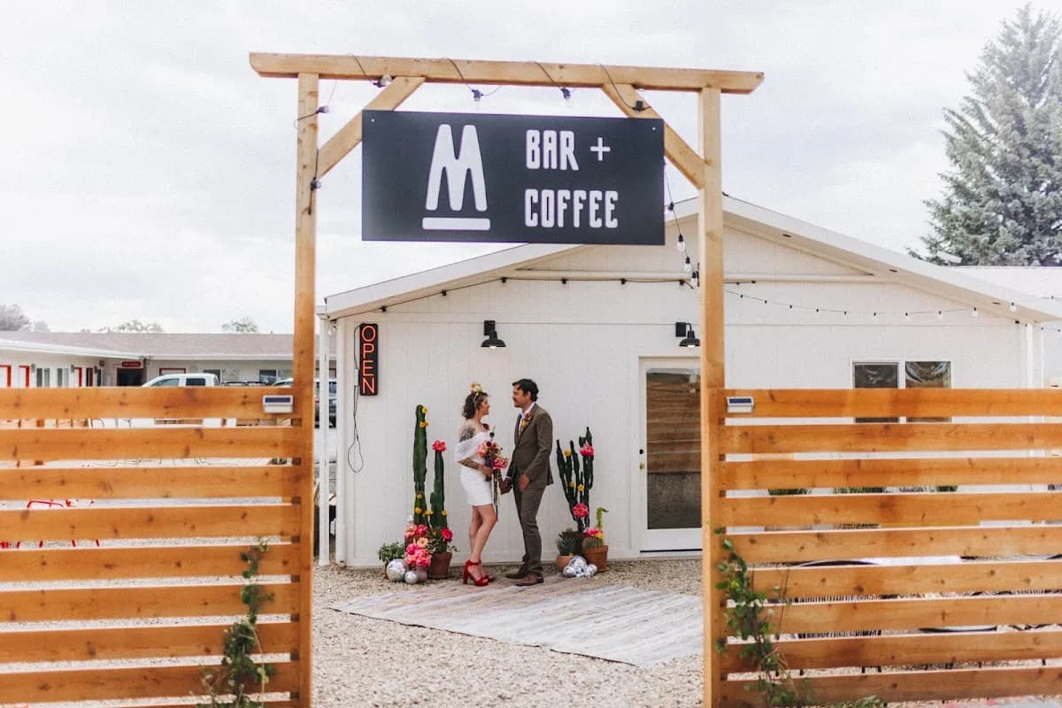 M Bar & Coffee