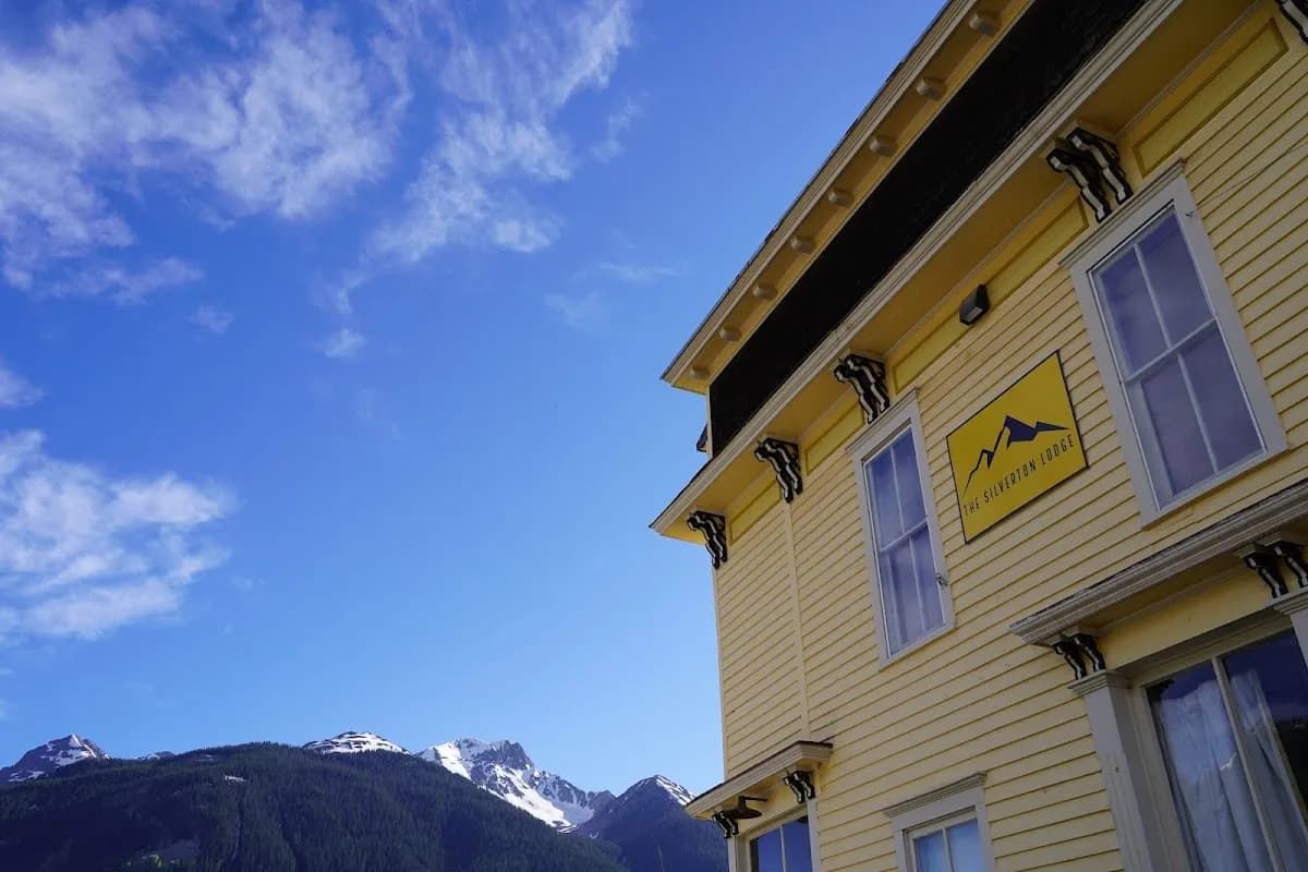 The Silverton Lodge
