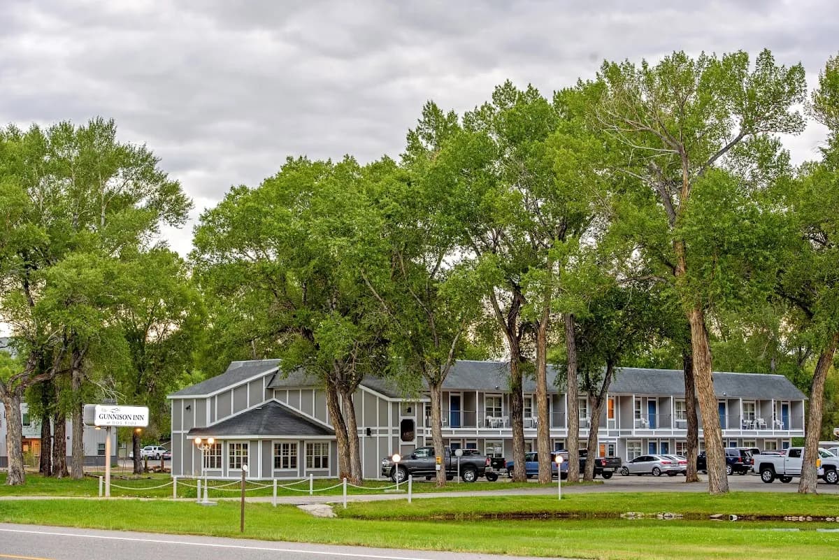 The Gunnison Inn at Dos Rios image