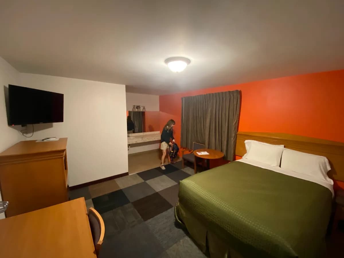 Gateway Lodge photo 2