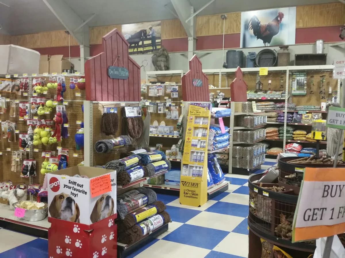 Elk River Pet & Ranch photo 2