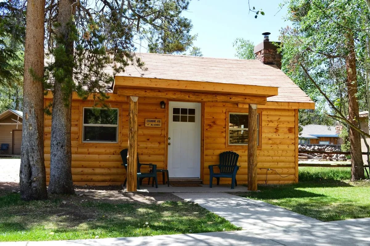 Daven Haven Event Venue/Cabins/ and BackStreet Pub photo 2