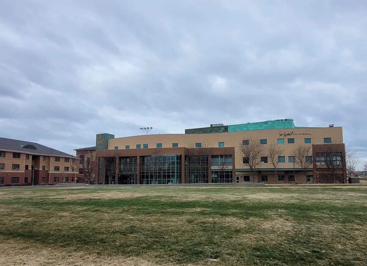 Tomlinson Library photo 2
