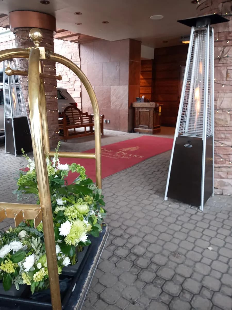 China Rose Florist & Greenhouse image