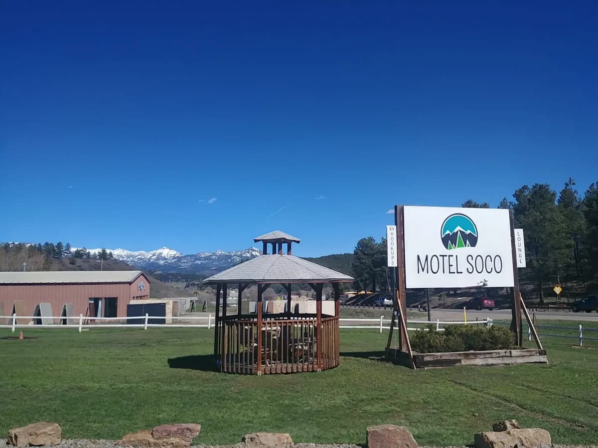 Motel SOCO photo 1