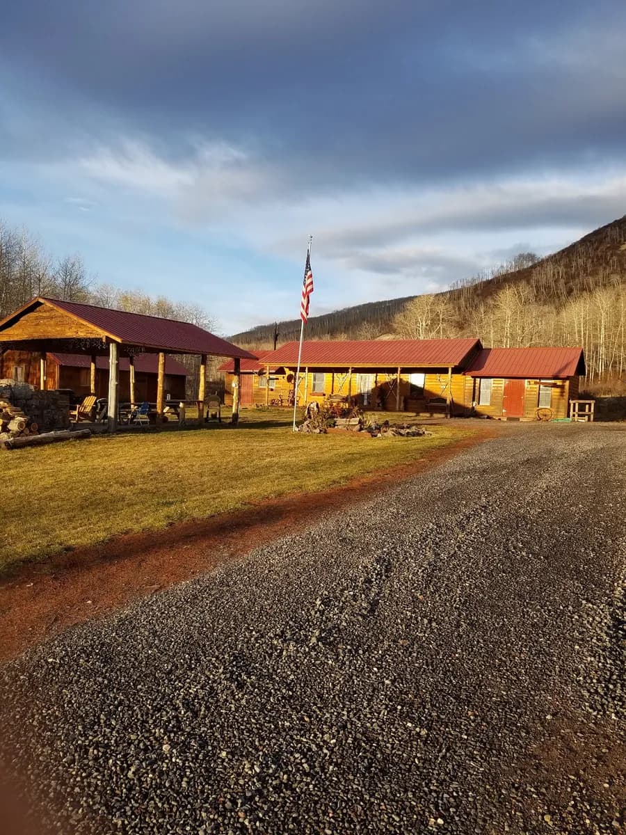 Kiser Creek Cabins