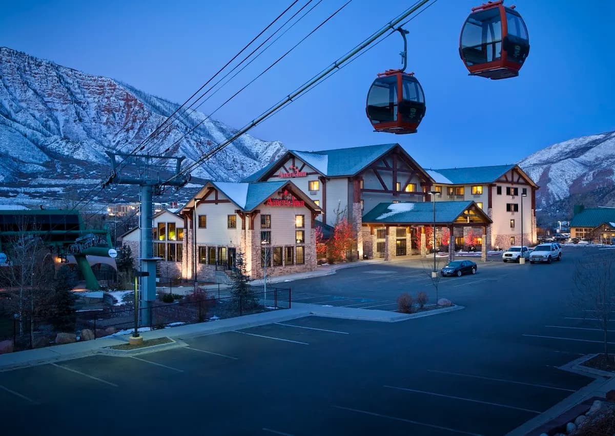 The Hotel Glenwood Springs