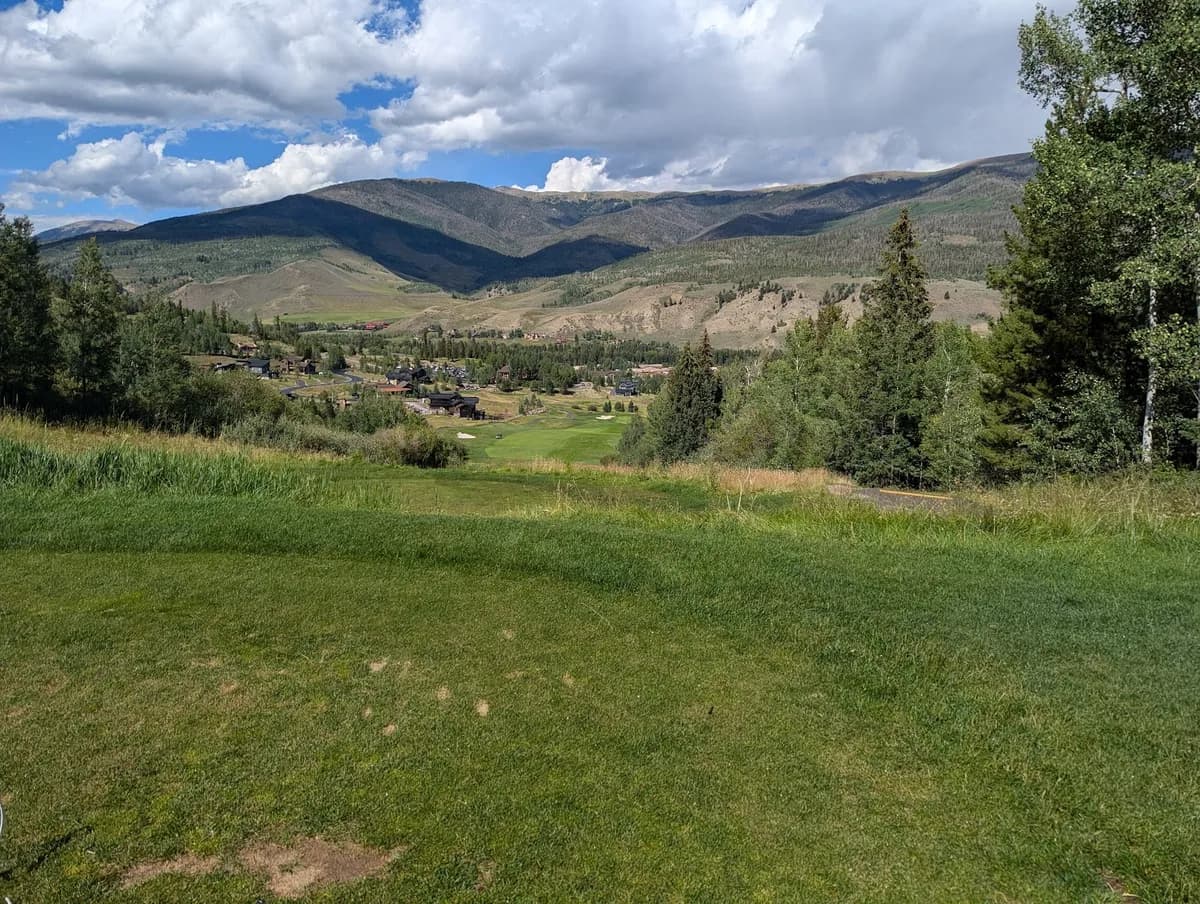 Raven Golf Club At Three Peaks