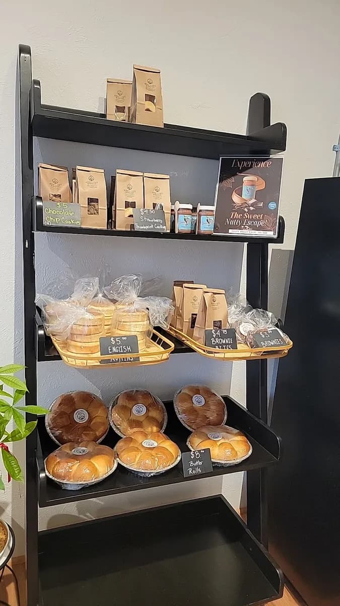 Annie's Cafe & Bakery