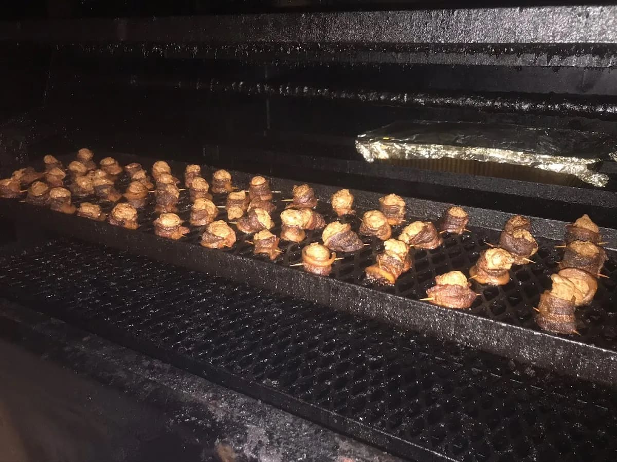 Porky's Smokehouse