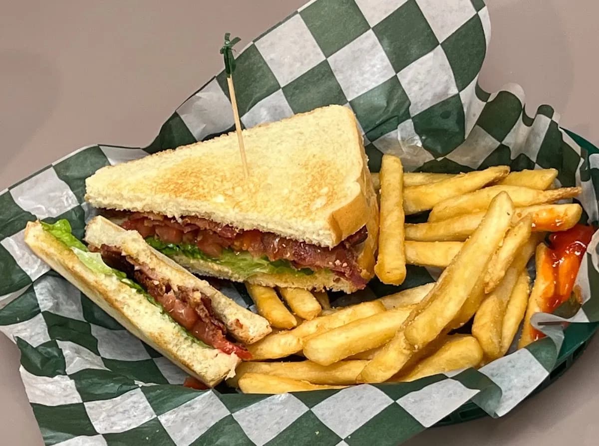 The Rough Bar & Grill