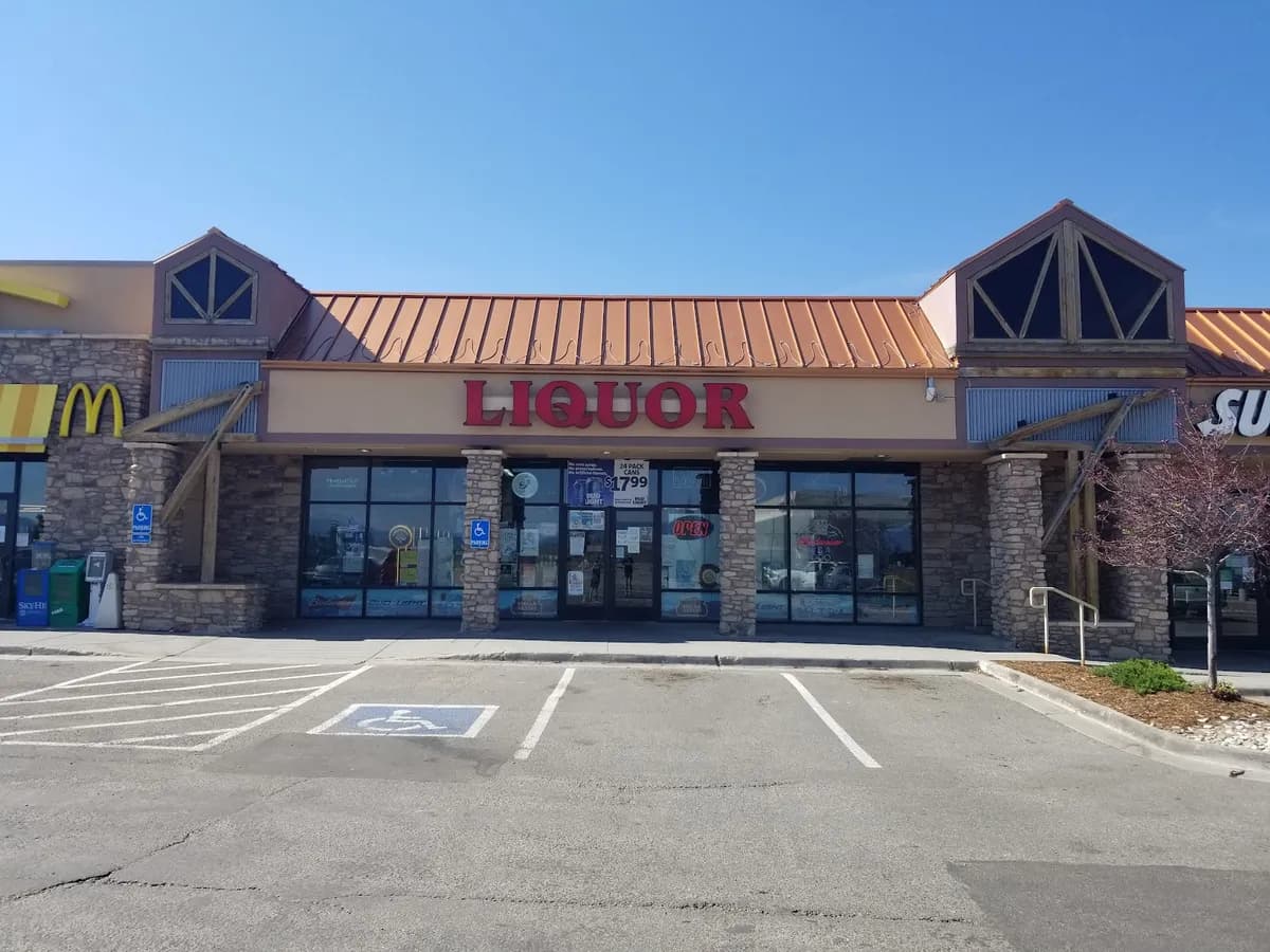 Granby Market Place Liquors
