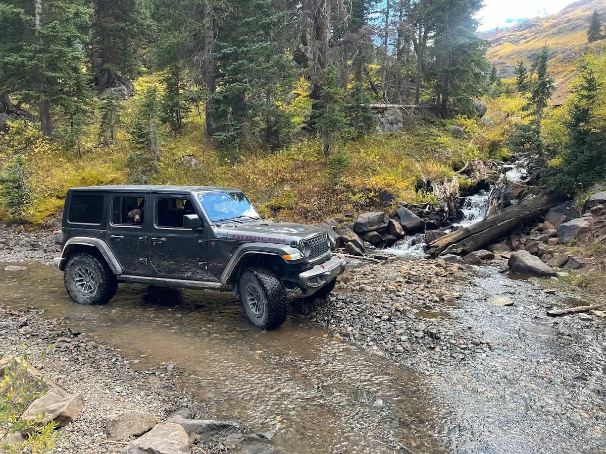 Jeep Ouray @ Ouray Riverside Resort