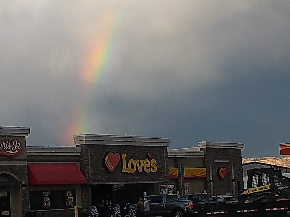Love's Travel Stop photo 1