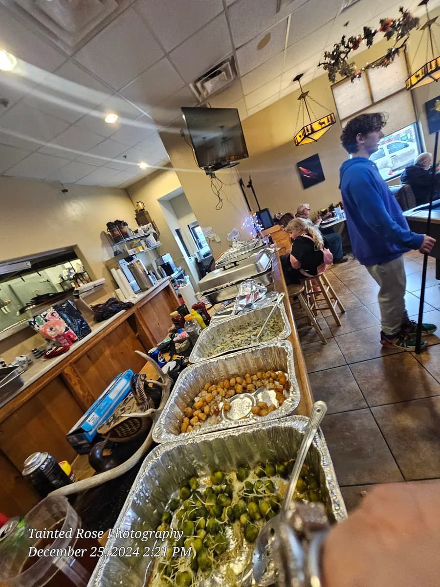 Tainted Rose Pub & Grub