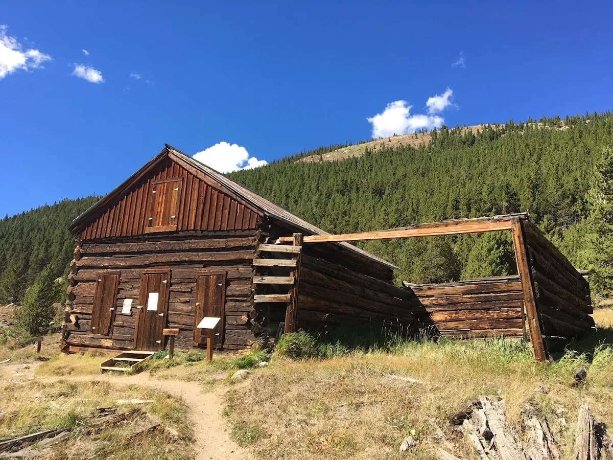 Independence Ghost Town