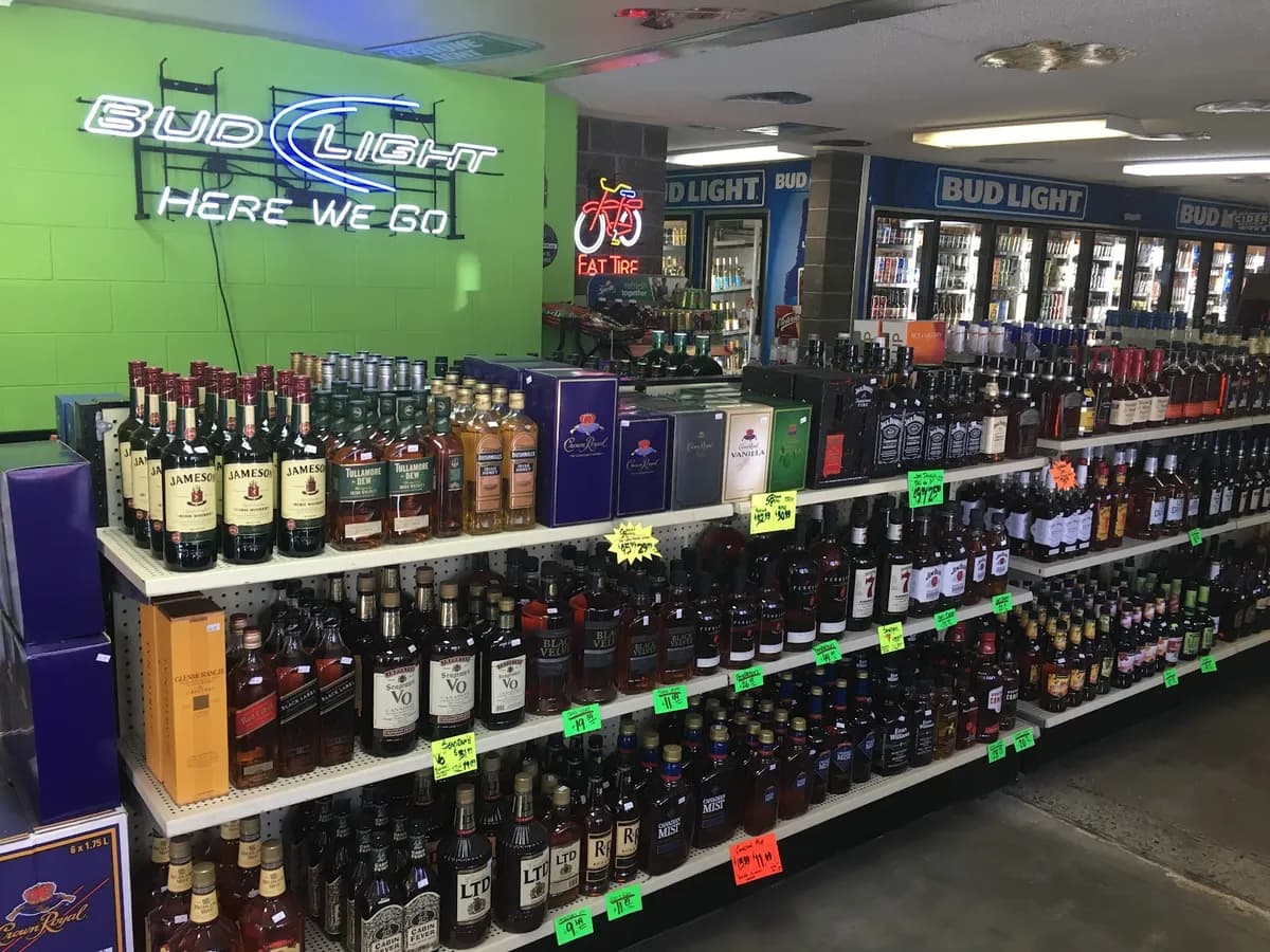 Peachwood Liquor photo 2