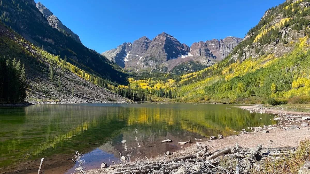 Maroon Lake Trailhead