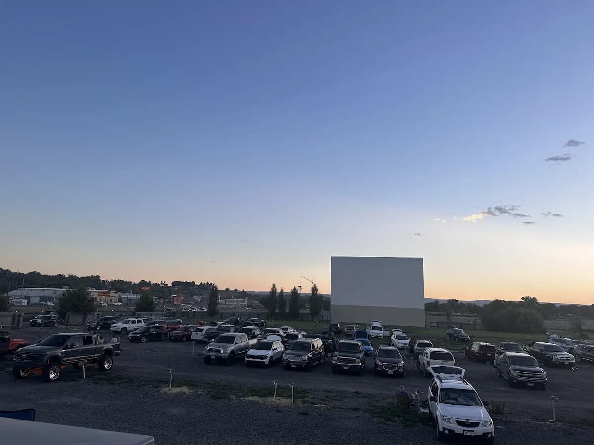 Tru Vu Drive In Restaurant & Theater