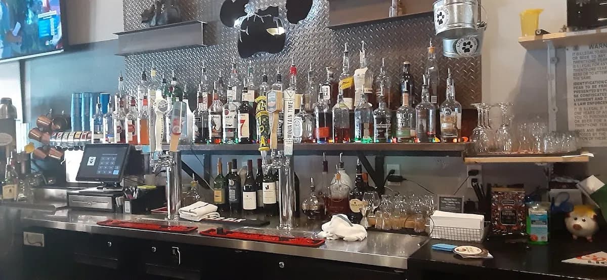 Black Bear Bar & Grill
