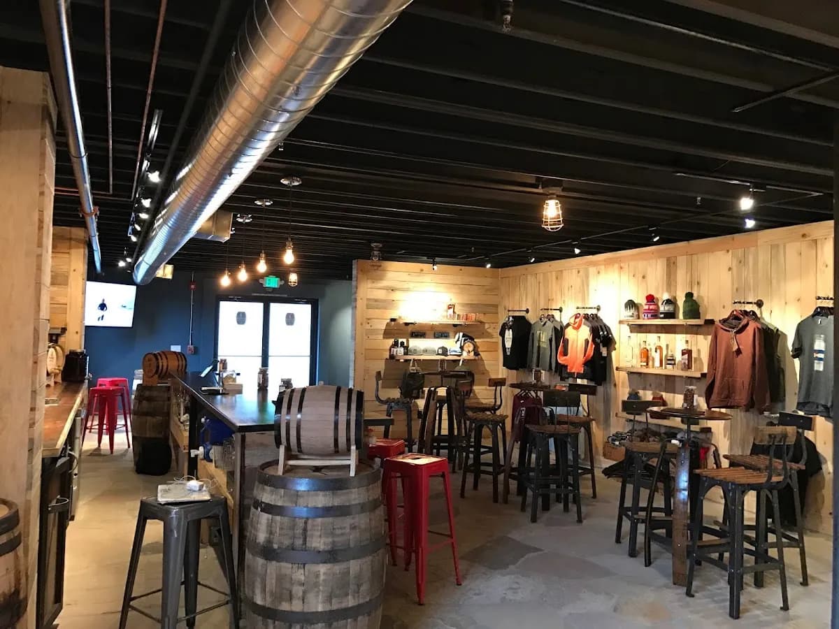 10th Mountain Whiskey & Spirits