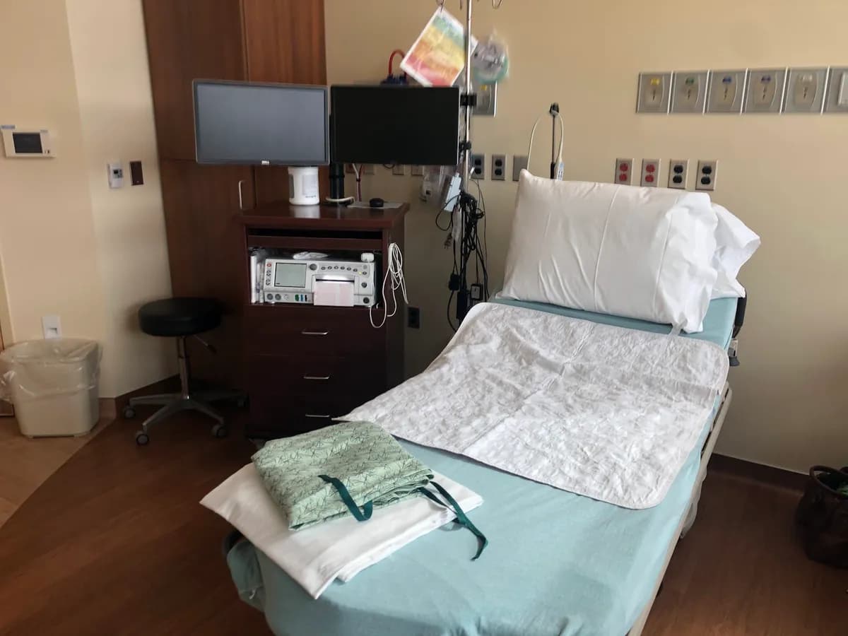 Community Hospital photo 3