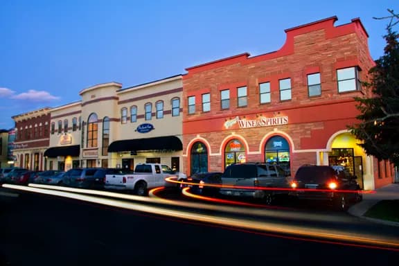 Riverwalk Wine & Spirits