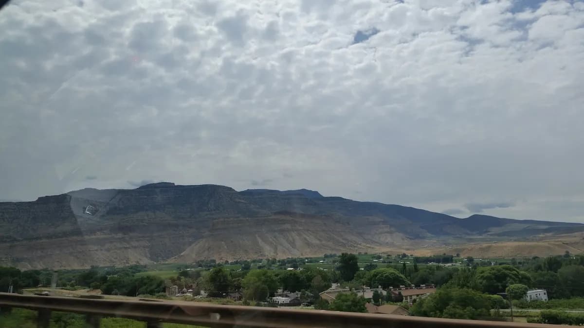 Palisade Mobile Home Park photo 3