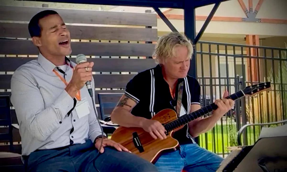Live Music @ LaNoue DuBois