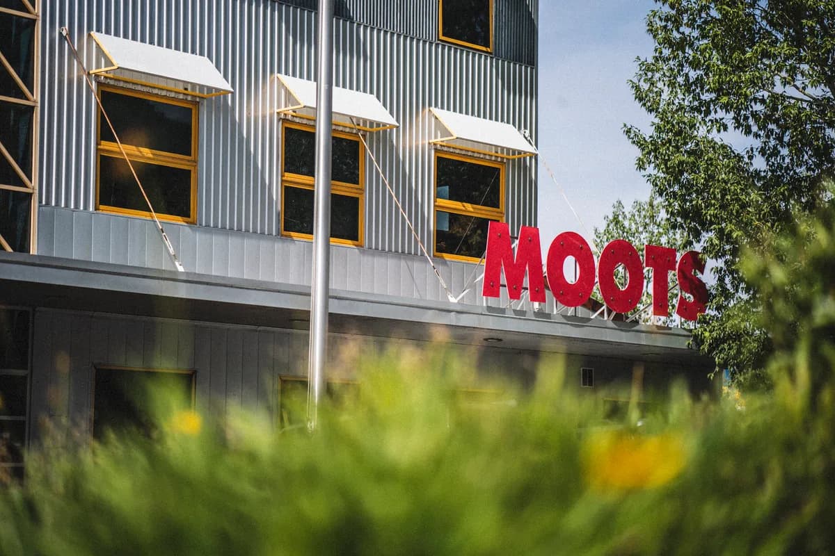Moots Factory Tours