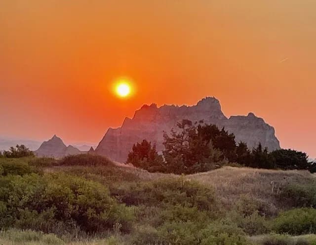 Armchair Travel: The Dakotas