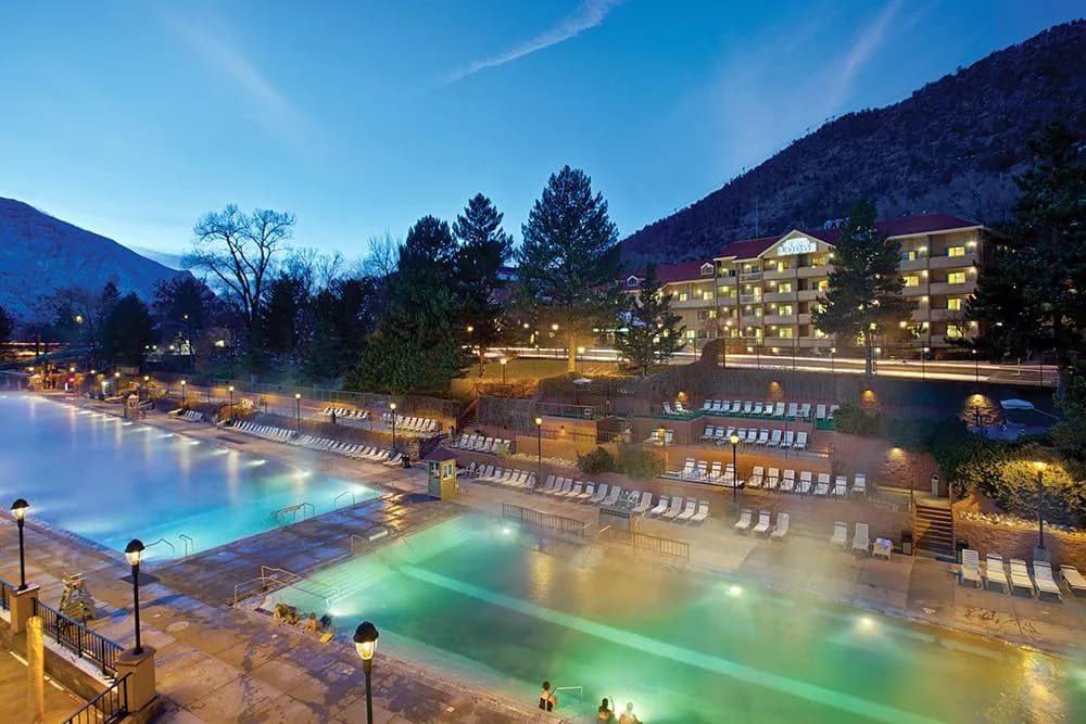 Glenwood Hot Springs Pool main view