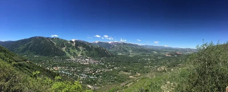 Smuggler Mountain Road