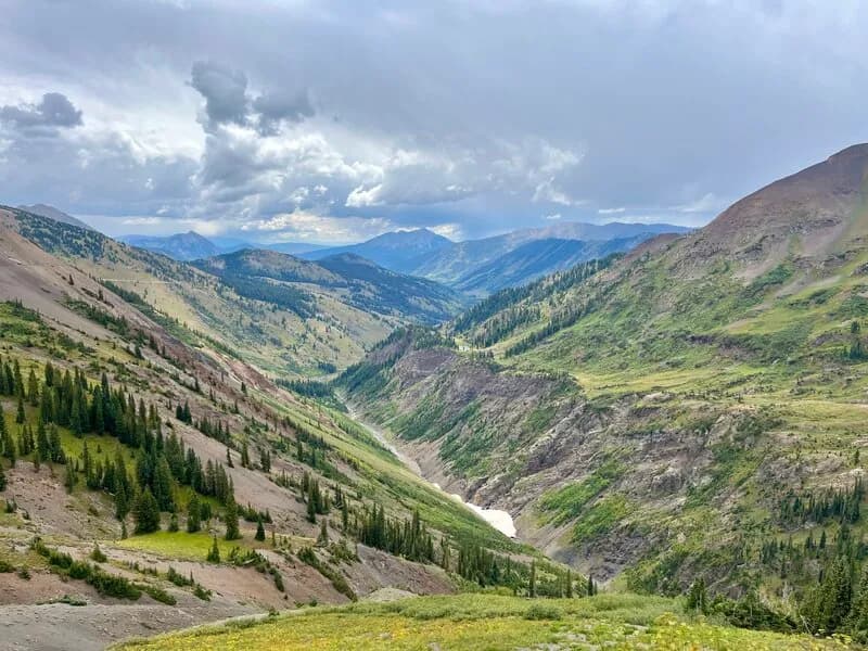 The Majestic Yule Pass View
