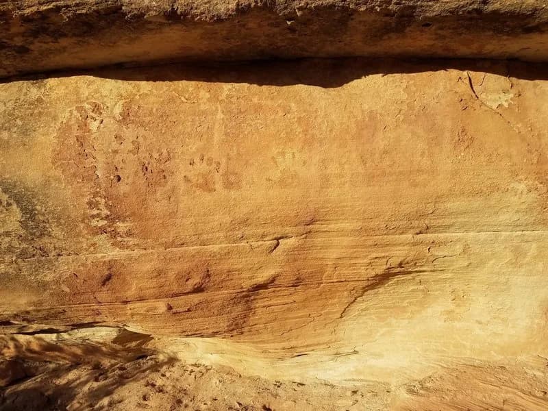 I Found What Appears To Be More Rock Art Handprints You Be The Judge Enjoy