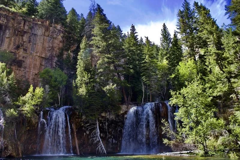 Hanging Lake Trail view 3